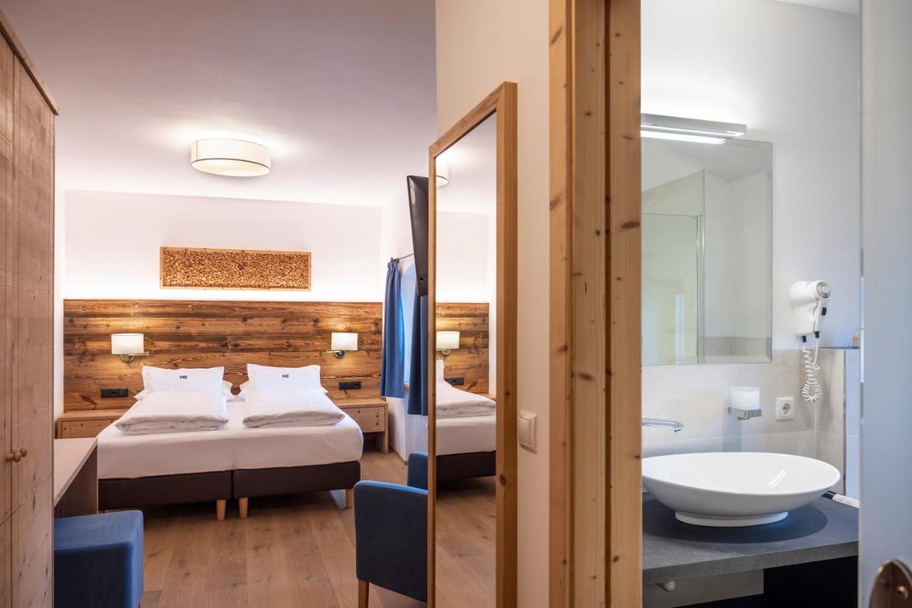 Ansitz Fonteklaus Hotel ไลออน ภายนอก รูปภาพ
